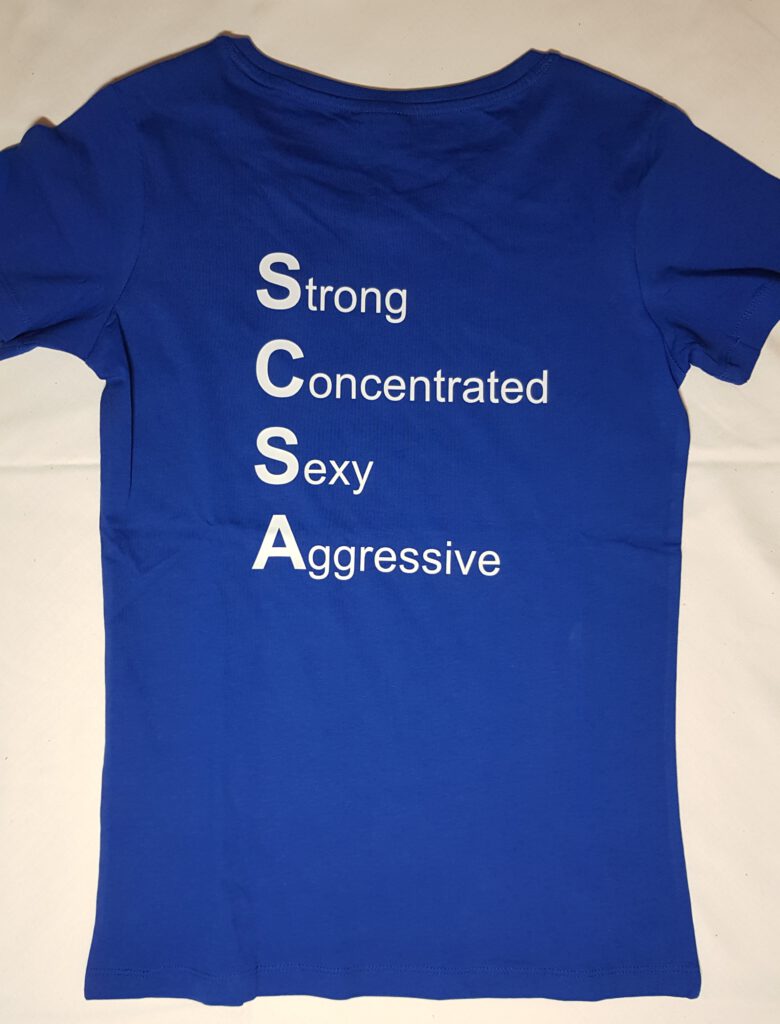 SCSA-T-Shirt, Rückseite: strong, concentrated, sexy, agressive