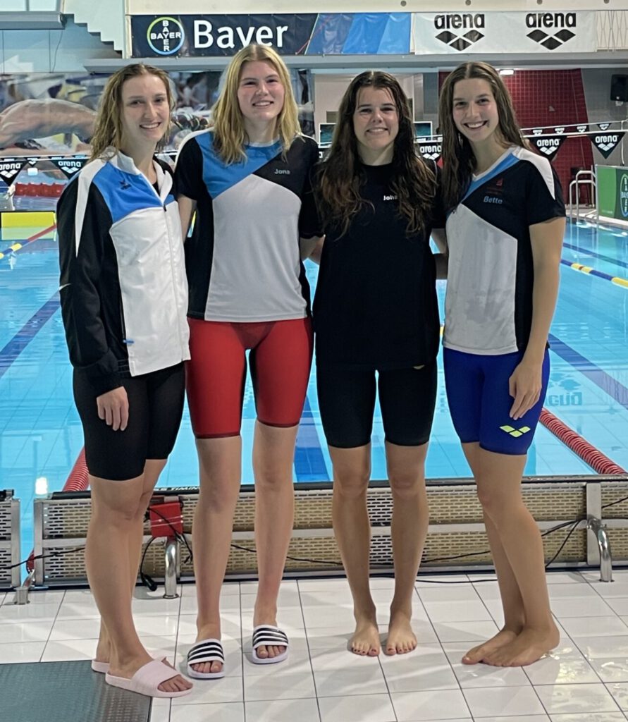 Das Powerquartett: Karolin Kuhlmann, Jona Finken, Johanna Heidemann, Bette Buttwill