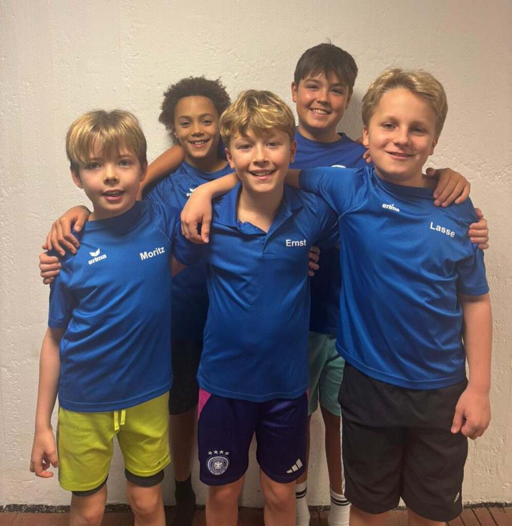 Die erfolgreiche D-Jugend (2014/2015): Lasse Börger, Kian Rethmeier, Leo Ernst, Nathaniel Potthoff und Moritz Relard